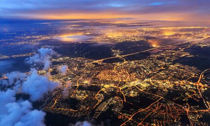 Wolken, Himmel, Stadt, Lichter, Straßen, Licht